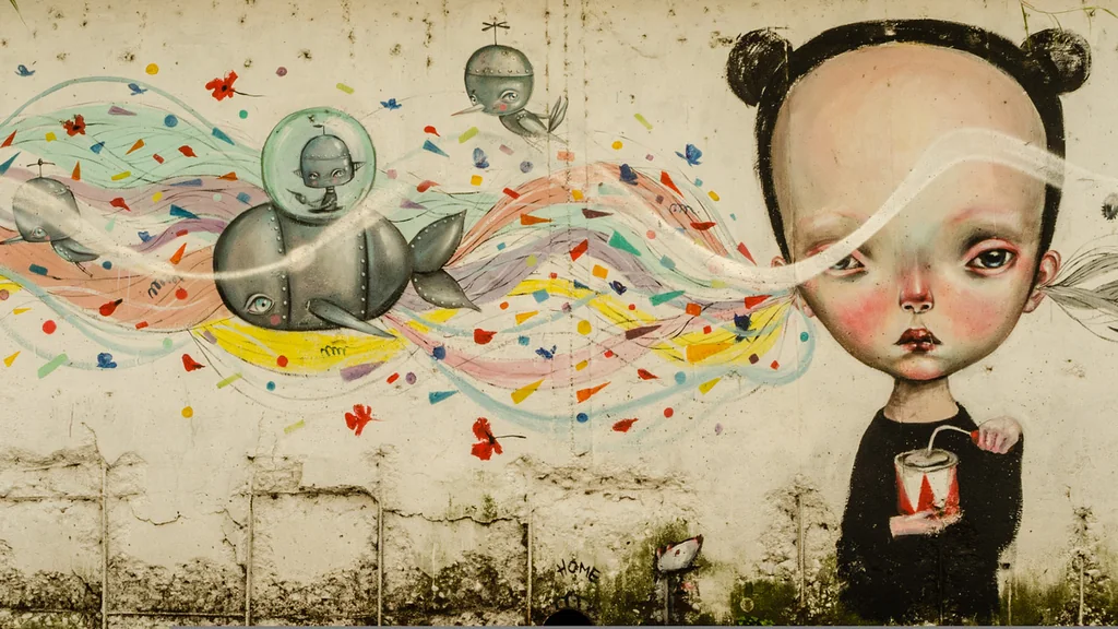 Grande murale colorato fotografato su una parete urbana nel quartiere Quadraro a Roma