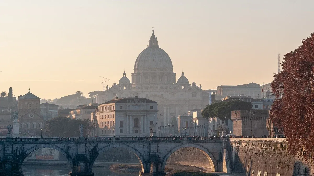 Dormire vicino al Vaticano per una visita mattutina: come scegliere il lato più comodo